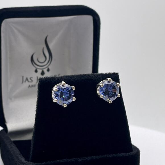 Beautiful 4ct Violet Blue Tanzanite Earrings in Sterling Silver Stud Posts - Picture 4 of 10